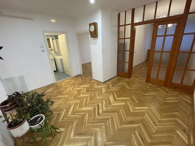 Eladó lakás Debrecen, Vargakert 60 nm