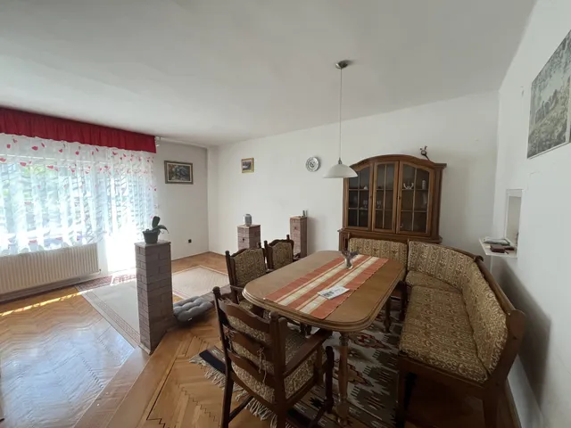 Eladó ház Debrecen, Csapókert 130 nm