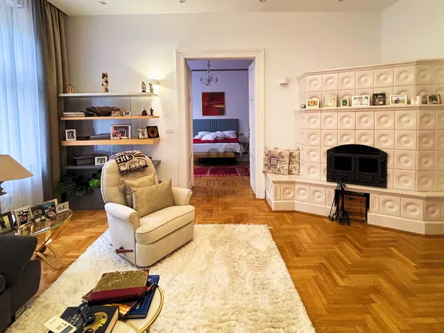 Eladó ház Debrecen, Óváros 396 nm