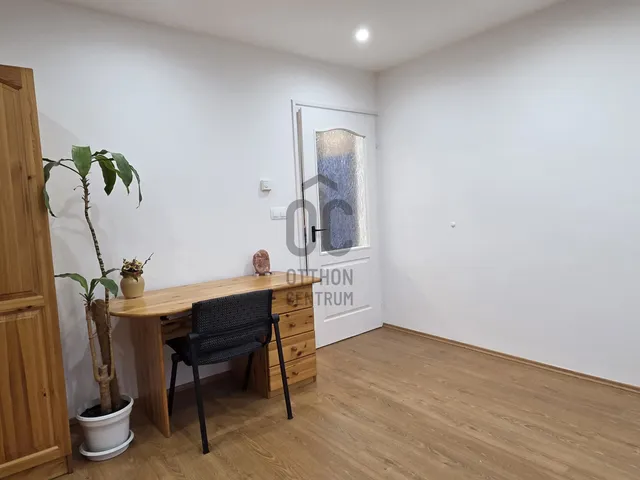 Eladó lakás Debrecen, Csapókert 43 nm