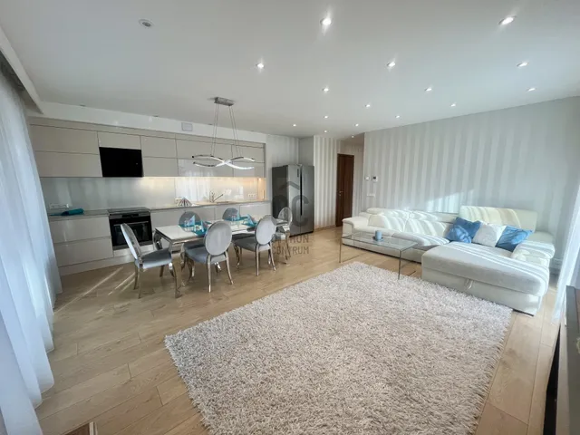 Kiadó lakás Debrecen, Belváros 92 nm