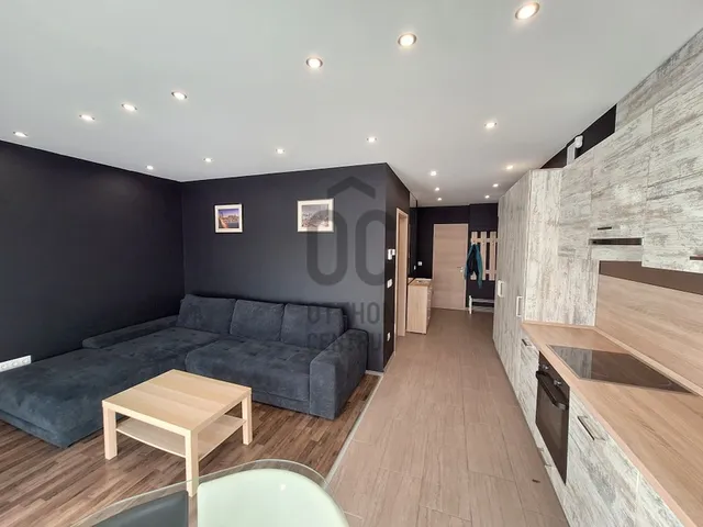 Kiadó lakás Debrecen, Nagyerdő 53 nm