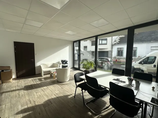 Kiadó kereskedelmi és ipari ingatlan Debrecen, Belváros 46 nm