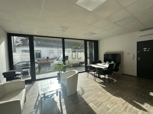 Kiadó kereskedelmi és ipari ingatlan Debrecen, Belváros 46 nm