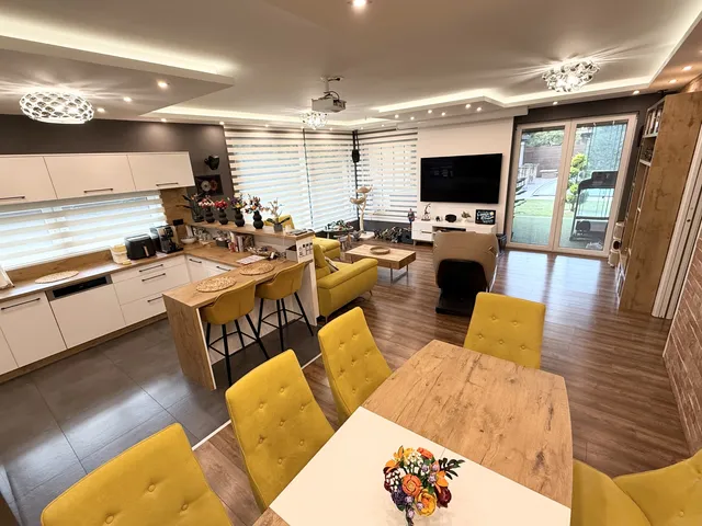 Eladó ház Debrecen, Csapókert 200 nm