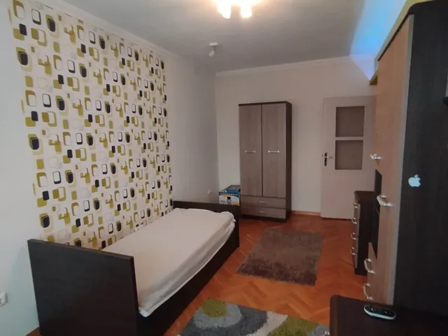 Eladó lakás Debrecen, Csapókert 63 nm