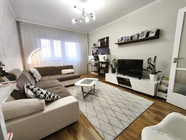 Eladó lakás Debrecen, Újkert 81 nm