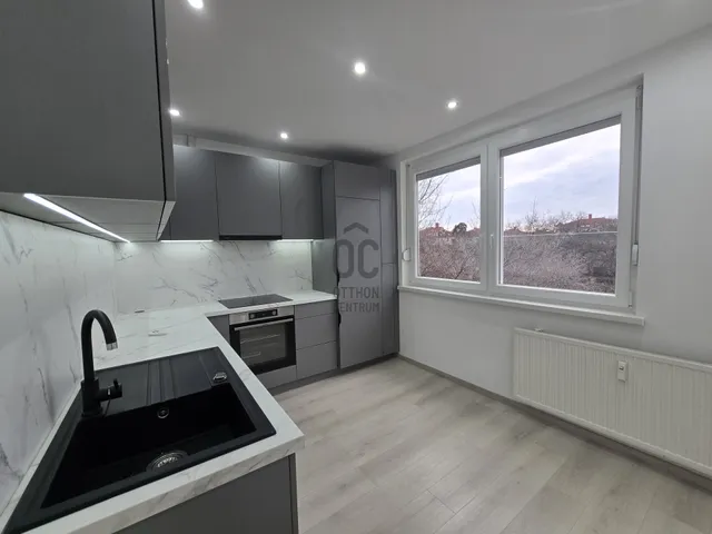 Eladó lakás Debrecen, Újkert 65 nm