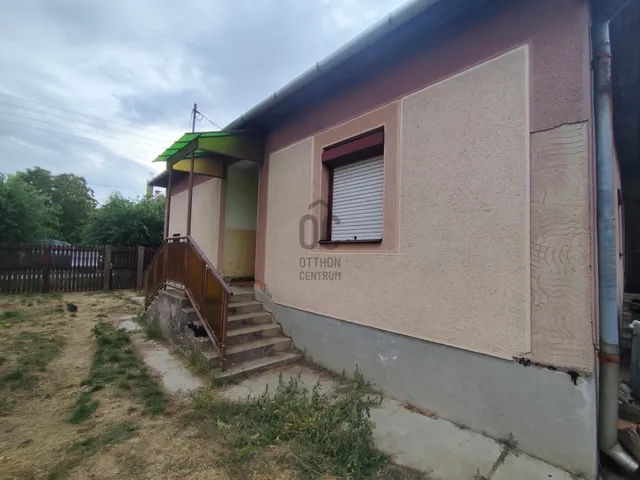 Eladó ház Hajdúdorog 1079 nm