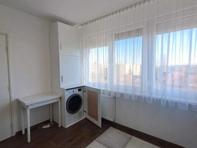 Eladó lakás Debrecen, Sestakert 56 nm