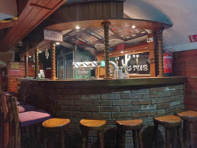 Kiadó kereskedelmi és ipari ingatlan Debrecen, Belváros 180 nm