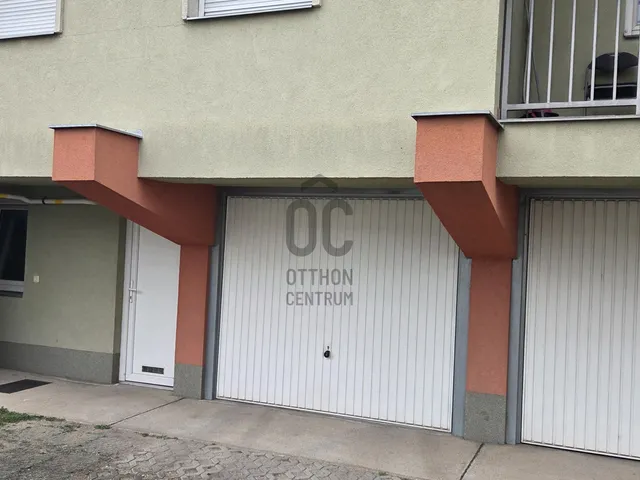 Eladó garázs Debrecen, Csapókert 21 nm