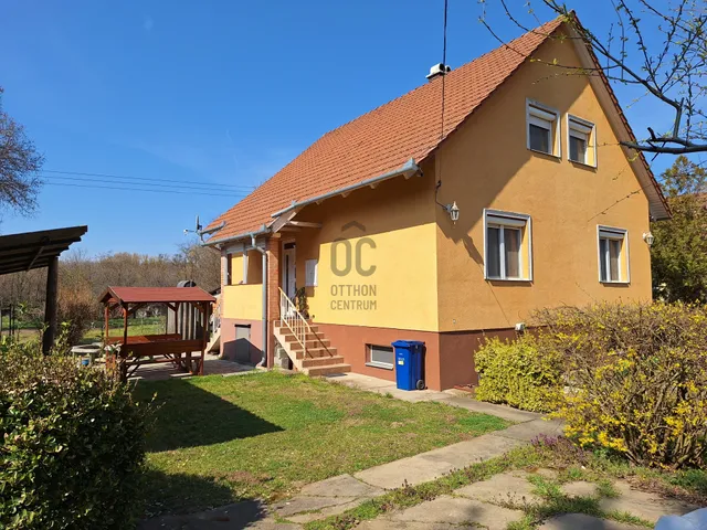 Eladó ház Debrecen, Júliatelep 135 nm