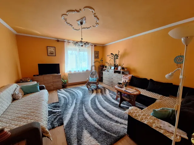 Eladó ház Debrecen, Júliatelep 135 nm