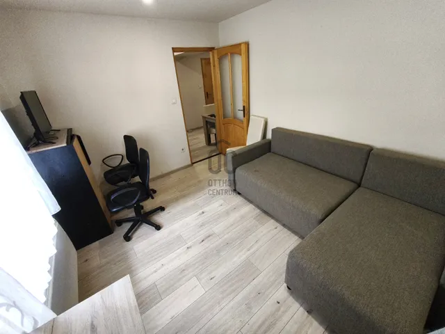 Eladó lakás Debrecen, Dobozi lakótelep 76 nm