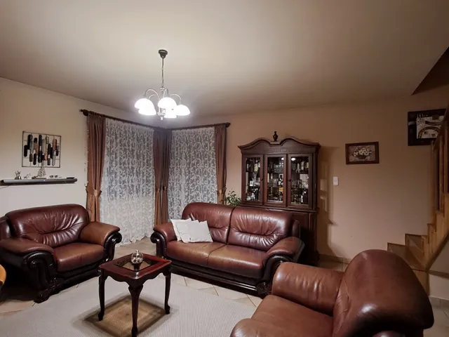 Eladó ház Debrecen, Veres Péter-kert 128 nm