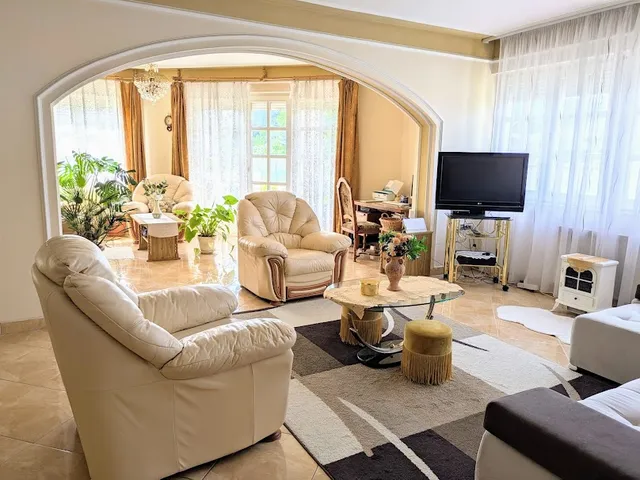 Eladó ház Debrecen, Biharikert 191 nm