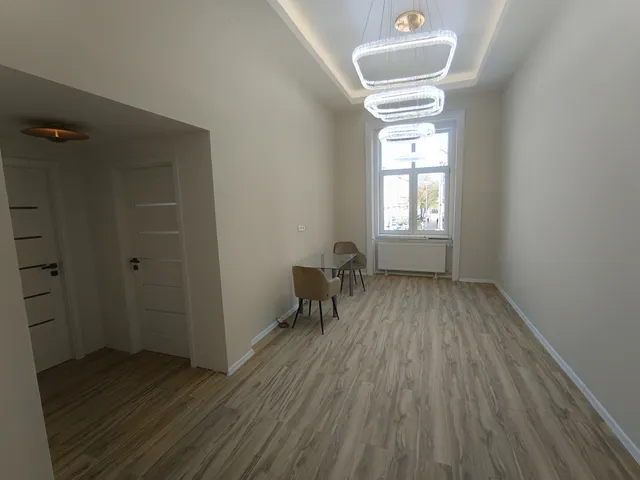 Eladó lakás Debrecen, Belváros 77 nm