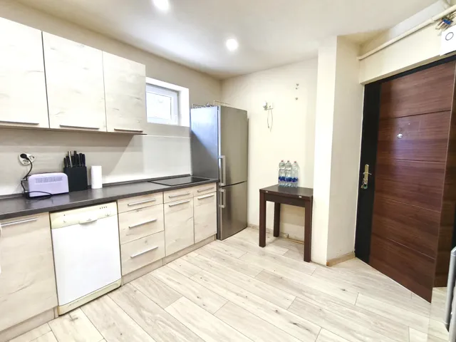 Eladó lakás Debrecen, Dobozi lakótelep 76 nm