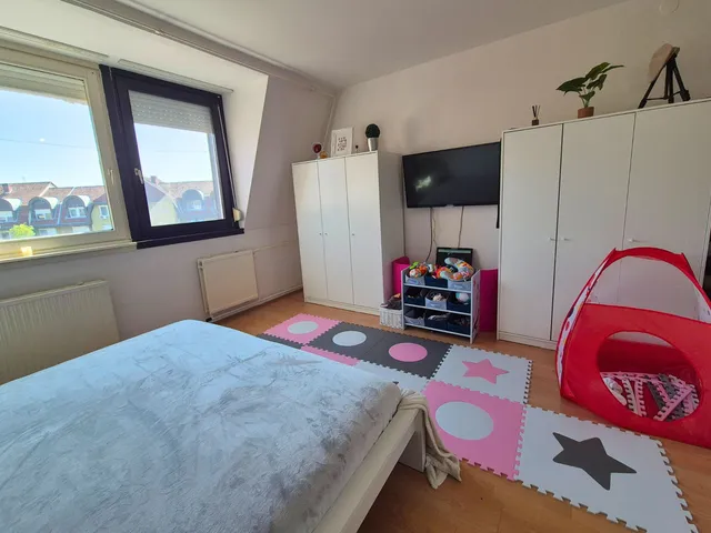 Eladó lakás Debrecen, Tócóvölgy 61 nm