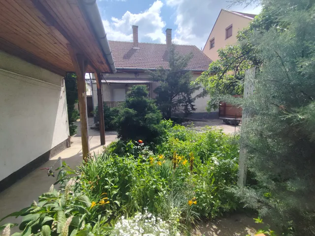 Eladó ház Debrecen, Dobozi lakótelep 125 nm