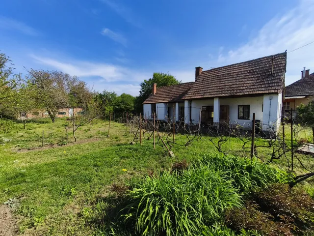 Eladó telek Debrecen, Józsa 846 nm