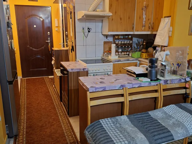 Eladó lakás Debrecen, Tócóskert 29 nm