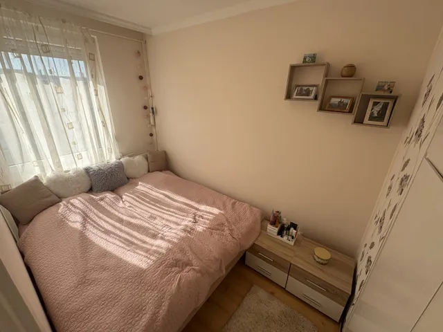 Eladó lakás Debrecen, Vénkert 35 nm