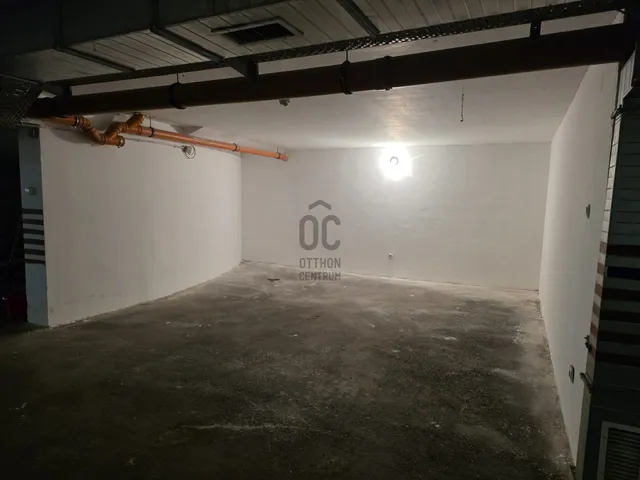 Eladó garázs Debrecen, Belváros