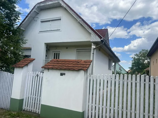 Eladó ház Debrecen, Veres Péter-kert 147 nm
