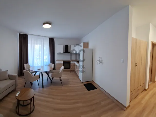 Kiadó lakás Debrecen, Józsa 62 nm
