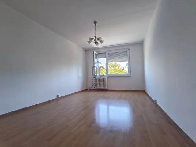 Kiadó lakás Debrecen, Vénkert 62 nm