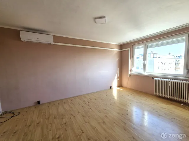 Eladó lakás Debrecen, Vénkert 35 nm