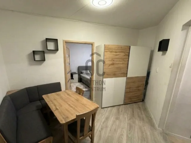 Eladó lakás Debrecen, Tócóskert 44 nm