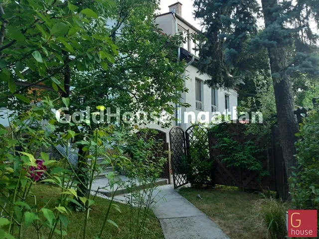 Eladó lakás Budapest XII. kerület, Budapest 12. ker központ 120 nm