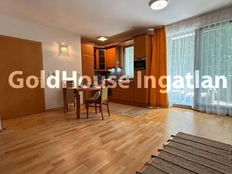 Kiadó lakás Budapest XI. kerület, Gellérthegy 60 nm