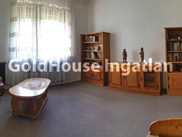 Eladó ház Budapest XVI. kerület, Árpádföld 89 nm
