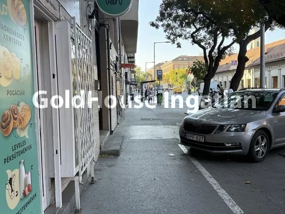 Eladó kereskedelmi és ipari ingatlan Budapest III. kerület, Kolosy Térnél eladó ÜZLETHELYISÉG 48 nm