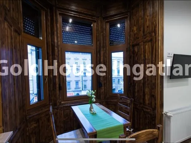 Eladó lakás Budapest VII. kerület, Budapest Rákoczi út 156 nm
