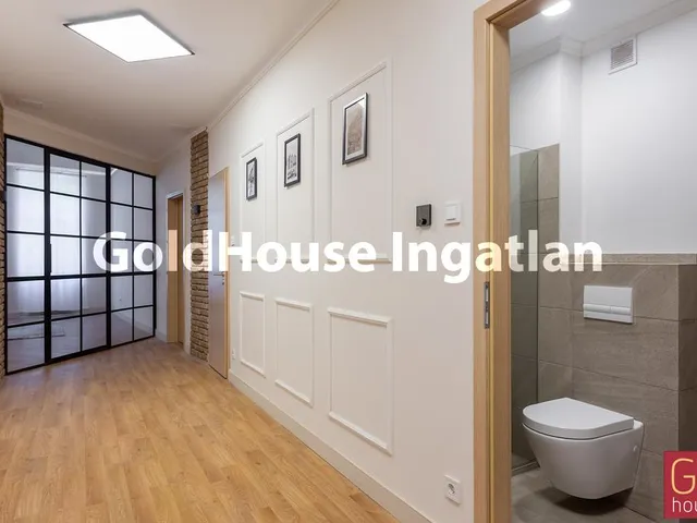 Eladó lakás Budapest VI. kerület, 1067 Teréz körút 118 nm