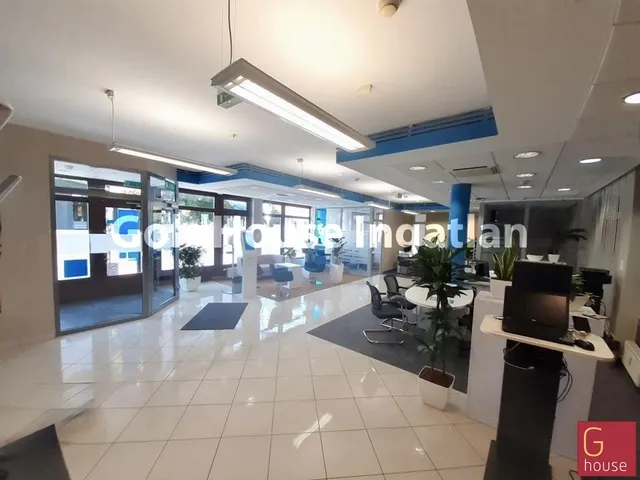 Kiadó kereskedelmi és ipari ingatlan Budapest III. kerület 178 nm