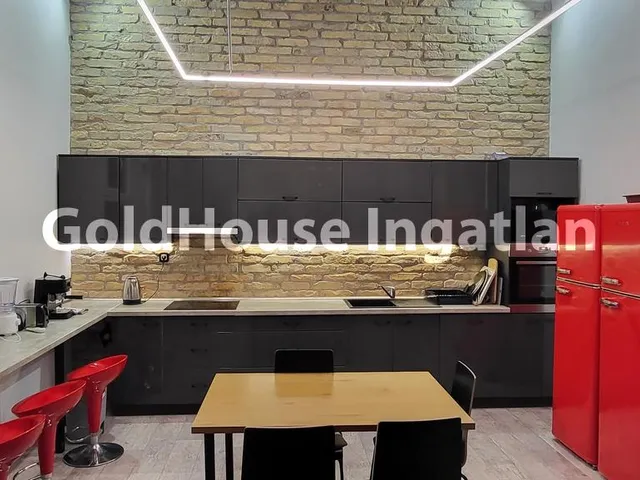 Eladó lakás Budapest VIII. kerület, VIII. kerület, József körút 140 nm