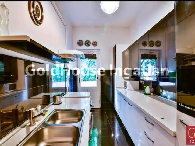 Eladó lakás Budapest V. kerület 69 nm