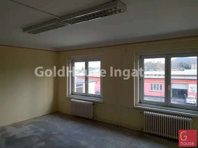 Kiadó kereskedelmi és ipari ingatlan Solymár 30 nm