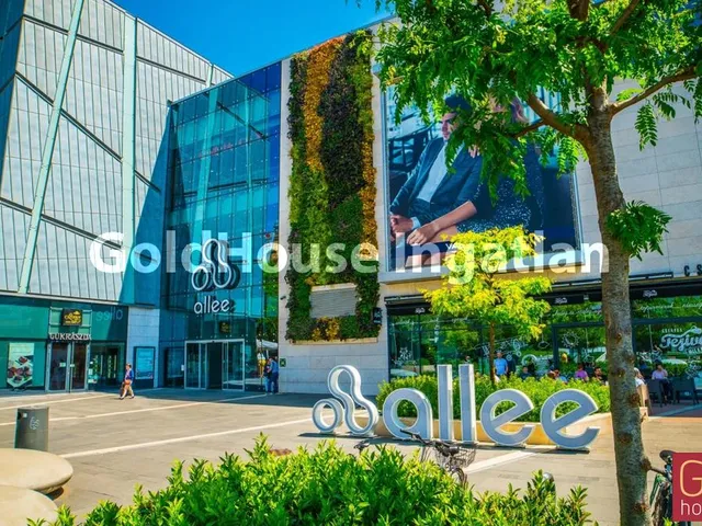 Kiadó kereskedelmi és ipari ingatlan Budapest XI. kerület, Lágymányos 40 nm