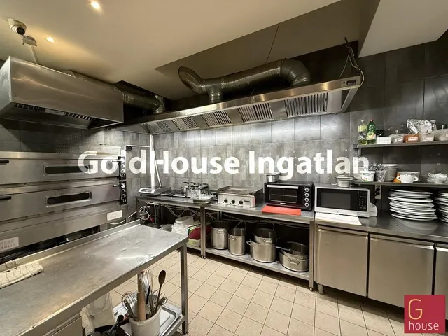 Kiadó kereskedelmi és ipari ingatlan Budapest II. kerület, Rózsadomb, Ikonikus étterem átadó 600 nm