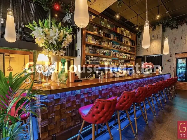 Kiadó kereskedelmi és ipari ingatlan Budapest V. kerület, Belváros 108 nm