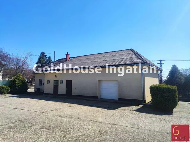 Kiadó kereskedelmi és ipari ingatlan Budapest XVI. kerület 129 nm