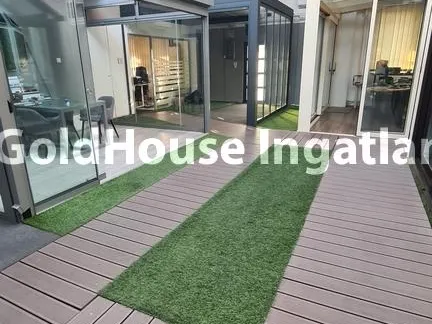 Eladó kereskedelmi és ipari ingatlan Budapest XXI. kerület 1000 nm