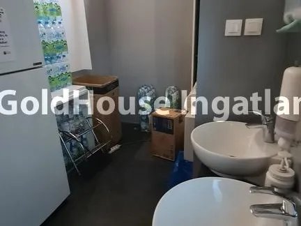 Eladó kereskedelmi és ipari ingatlan Budapest XXI. kerület, Budapest XXI. kerület, Terelő utca 1000 nm